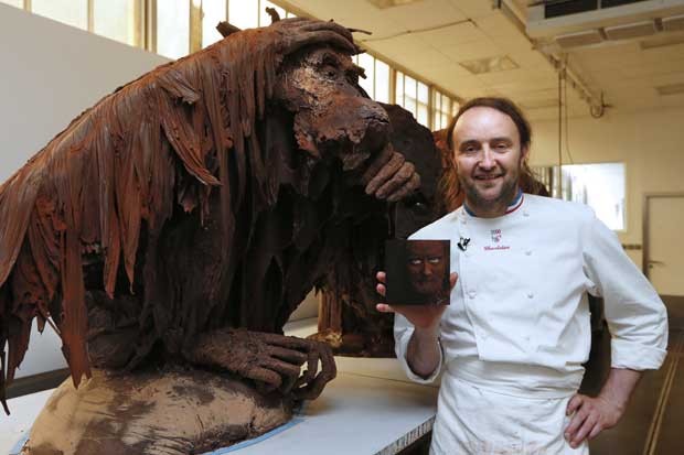 Escultura de Macaco em Chocolate de Patrick Roger