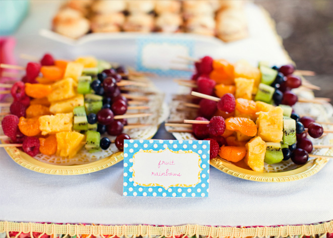 Festa-infantil-espeto-de-frutas