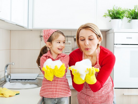 N40-3_HouseCleaningGames-575x434